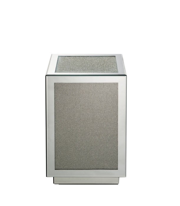 Noralie - Accent Table - Silver - Mirror
