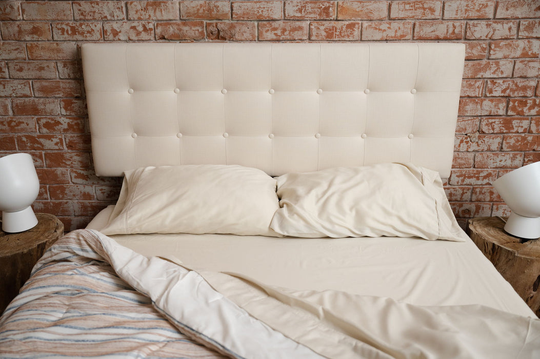 4 Piece Micro And Bamboo Flex Head Hypoallergenic Sheet Set