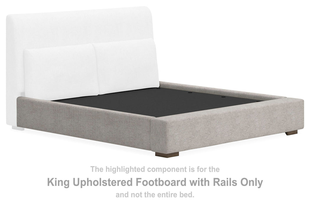 Cabalynn - King Uph Footboard With Rails - Oatmeal