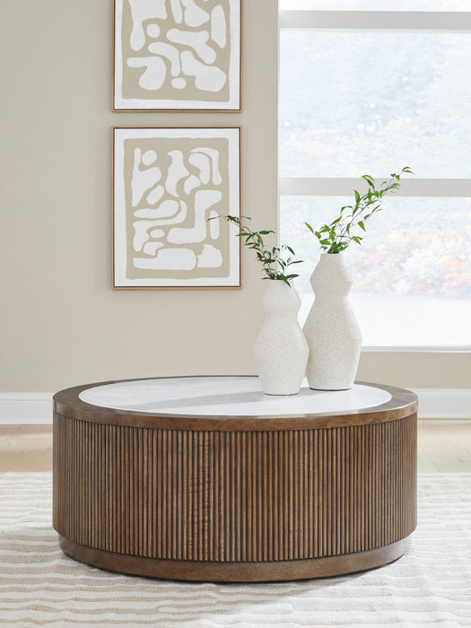 Hadonna - Round Table