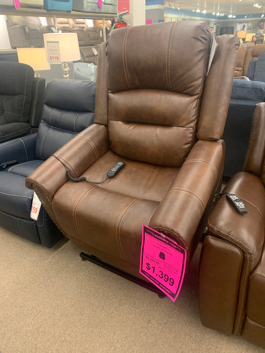 Oscar Lift Recliner