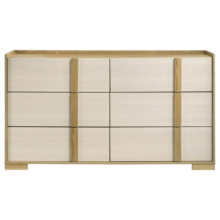 Hyland - 6-Drawer Dresser