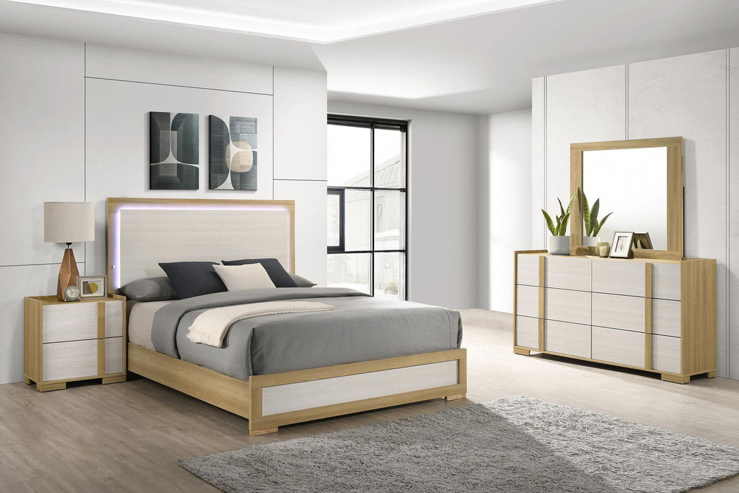 Hyland 4-piece Queen Bedroom Set Natural