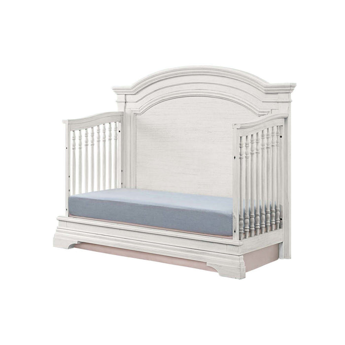 Olivia - Arch Top Convertible Crib