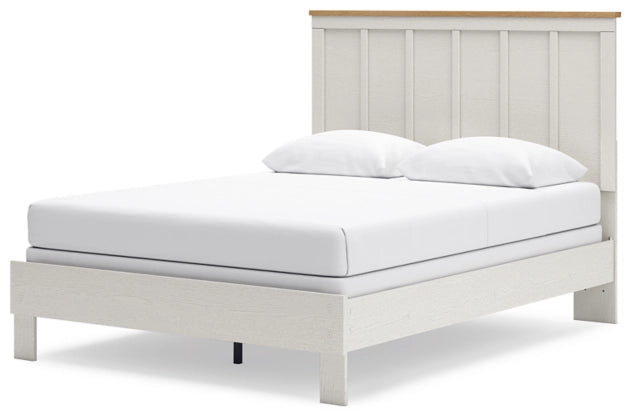 Linnocreek Queen Panel Bed