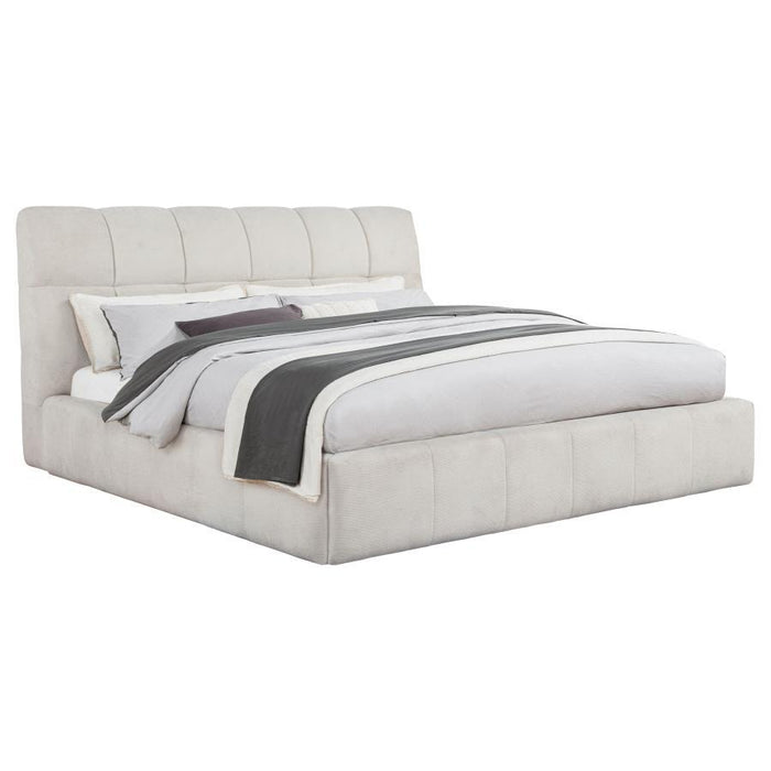Nollet - Upholstered Platform Bed