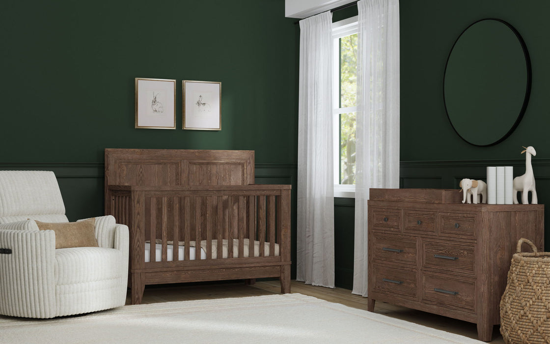 Carlson - 7 Drawer Dresser