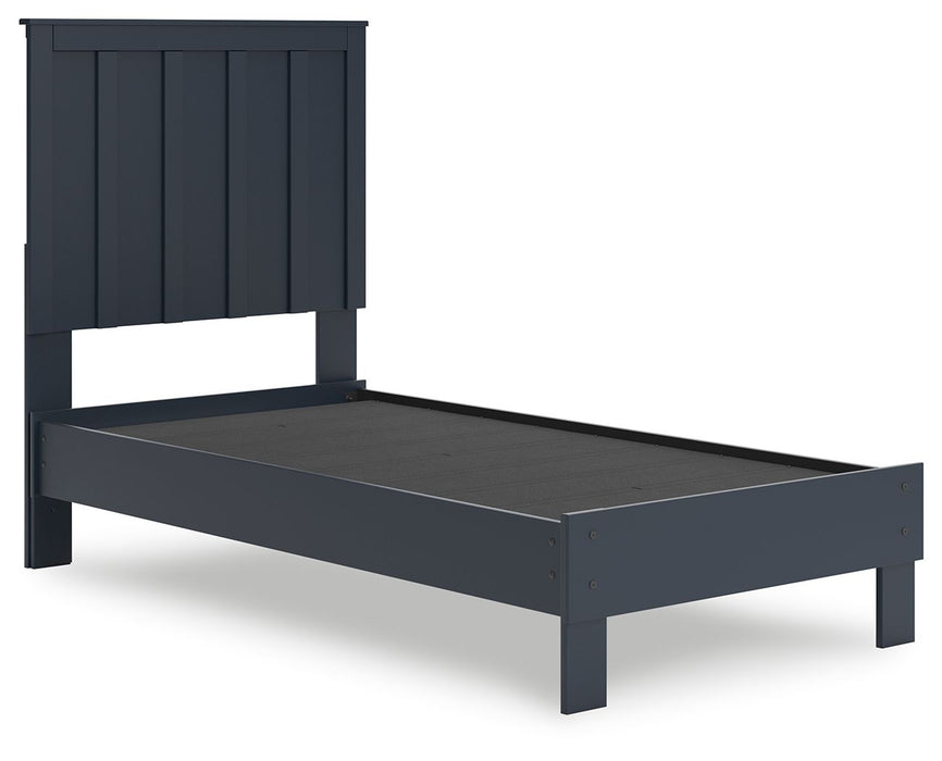 Simmenfort - Platform Bed With Panel Headboard