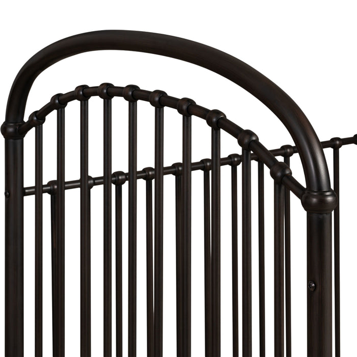 Olivia - Classic Metal Crib