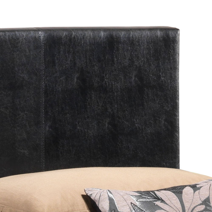 Elegant Platform Bed For Relaxed Spaces
